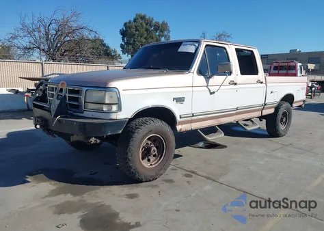 1997 Ford F-250 Xl из США, поврежденный, VIN 1FTHW26F3VEA09424